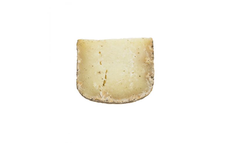 Pecorino Foglie Di Noce Cheese
